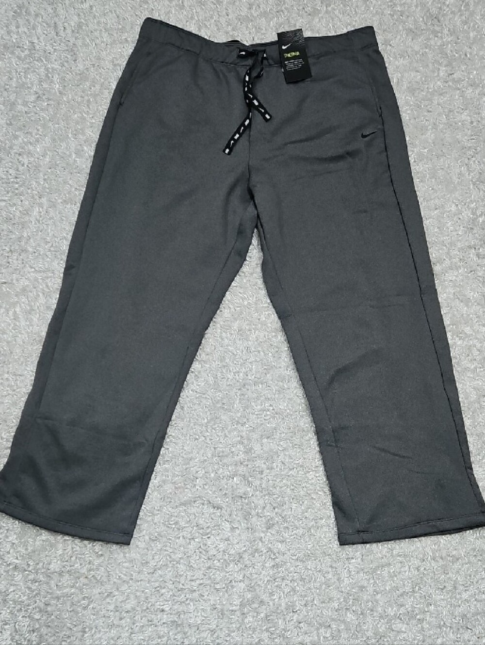 Nike Therma Wide Leg Cozy Pants